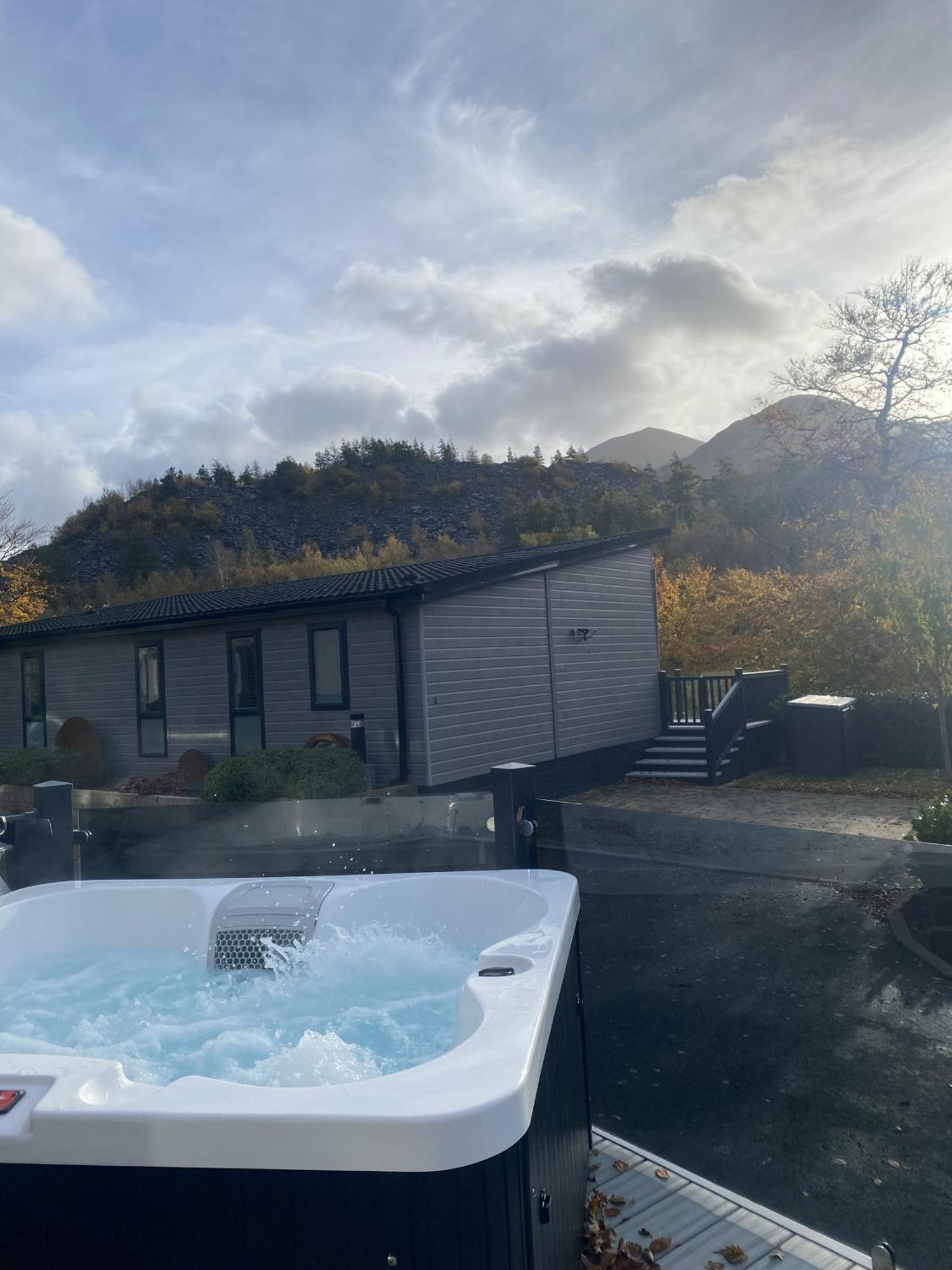 Sl06 - Idwal Lodge With Hot Tub Bangor  Extérieur photo